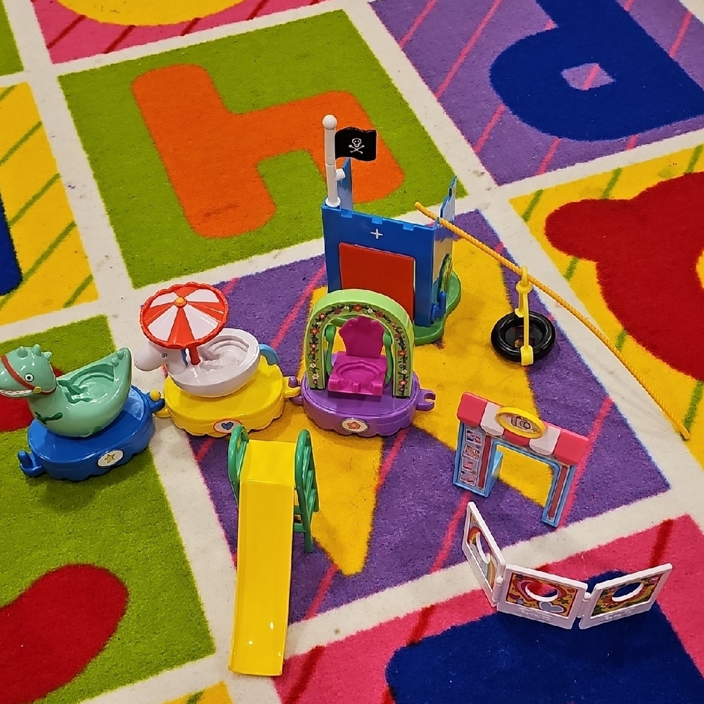 Misc. Peppa Pig Accessories